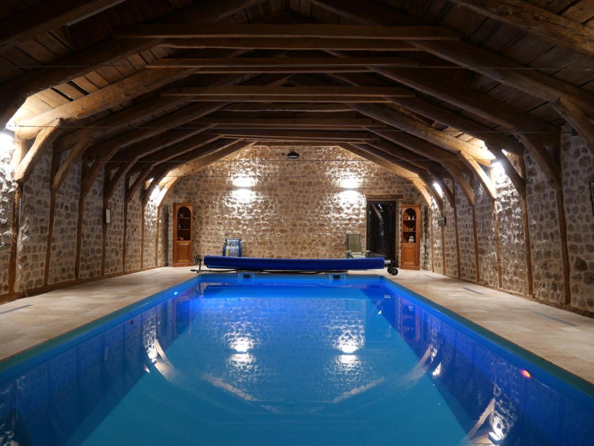 Les Fayettes Hotel Montregard Екстериор снимка