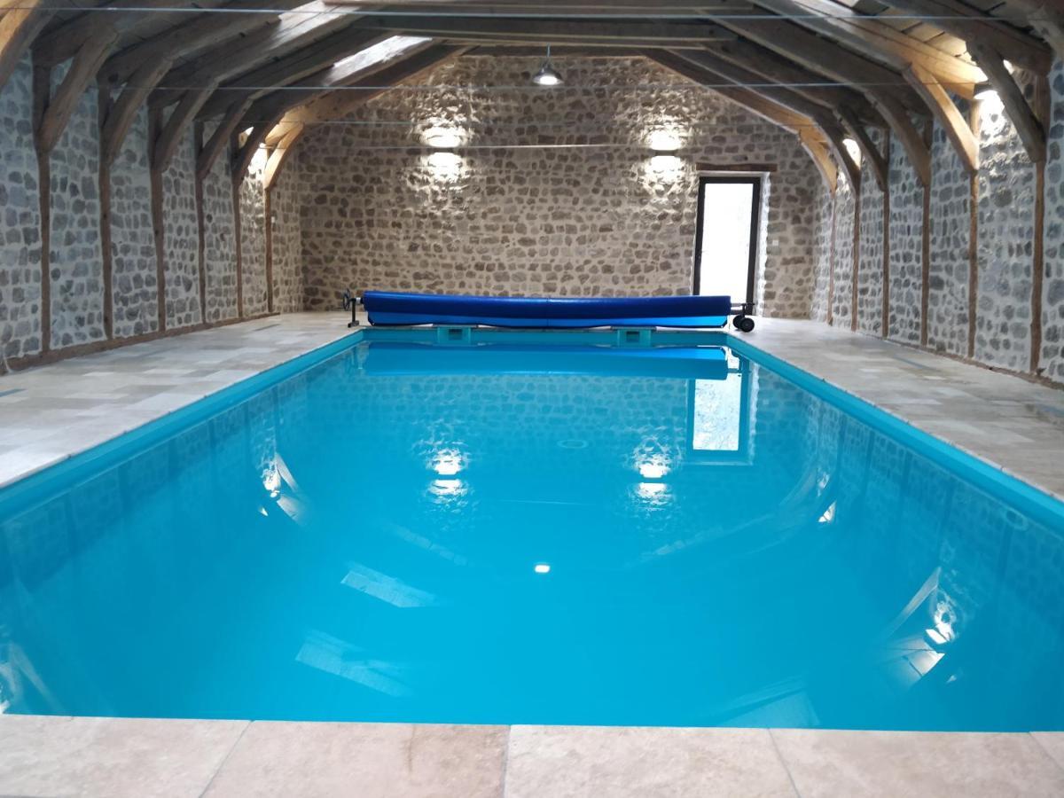 Les Fayettes Hotel Montregard Екстериор снимка
